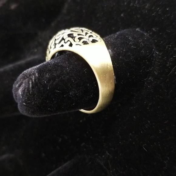 Tendril ring by lia sophia - Picture 2 of 3